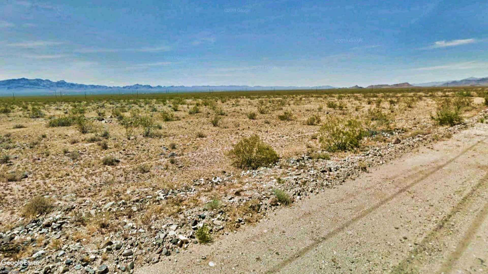 Papago Road, Golden Valley, AZ 86413