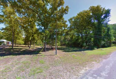 Whispering Springs Drive, Tool, TX 75143